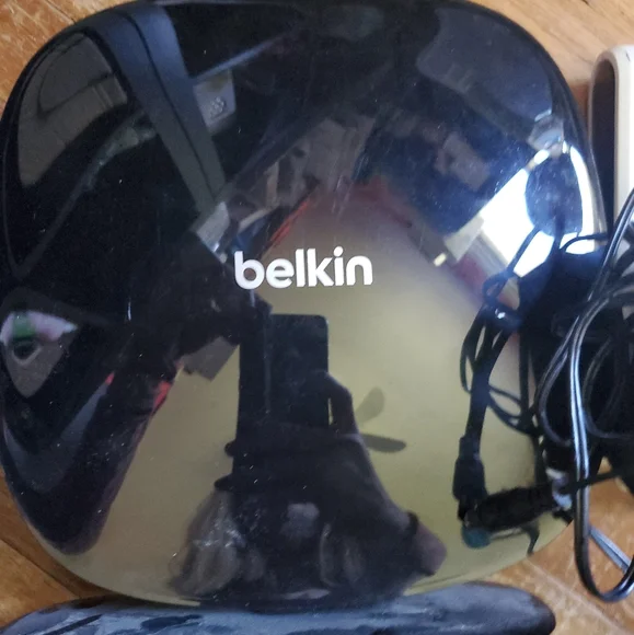 Belkin Router - Picture 3 of 3